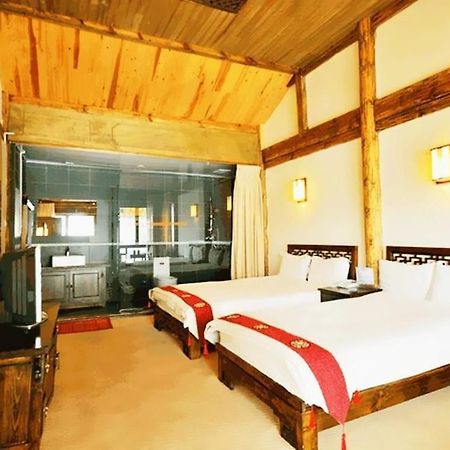 Golden Waterfront Inn Lijiang  Eksteriør billede